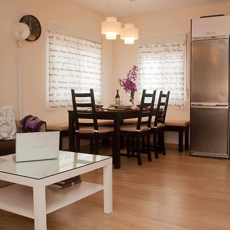 Apartamento Kalma By Vacanzy Collection Коралео Екстериор снимка