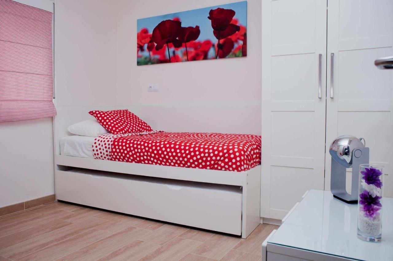 Apartamento Kalma By Vacanzy Collection Коралео Екстериор снимка